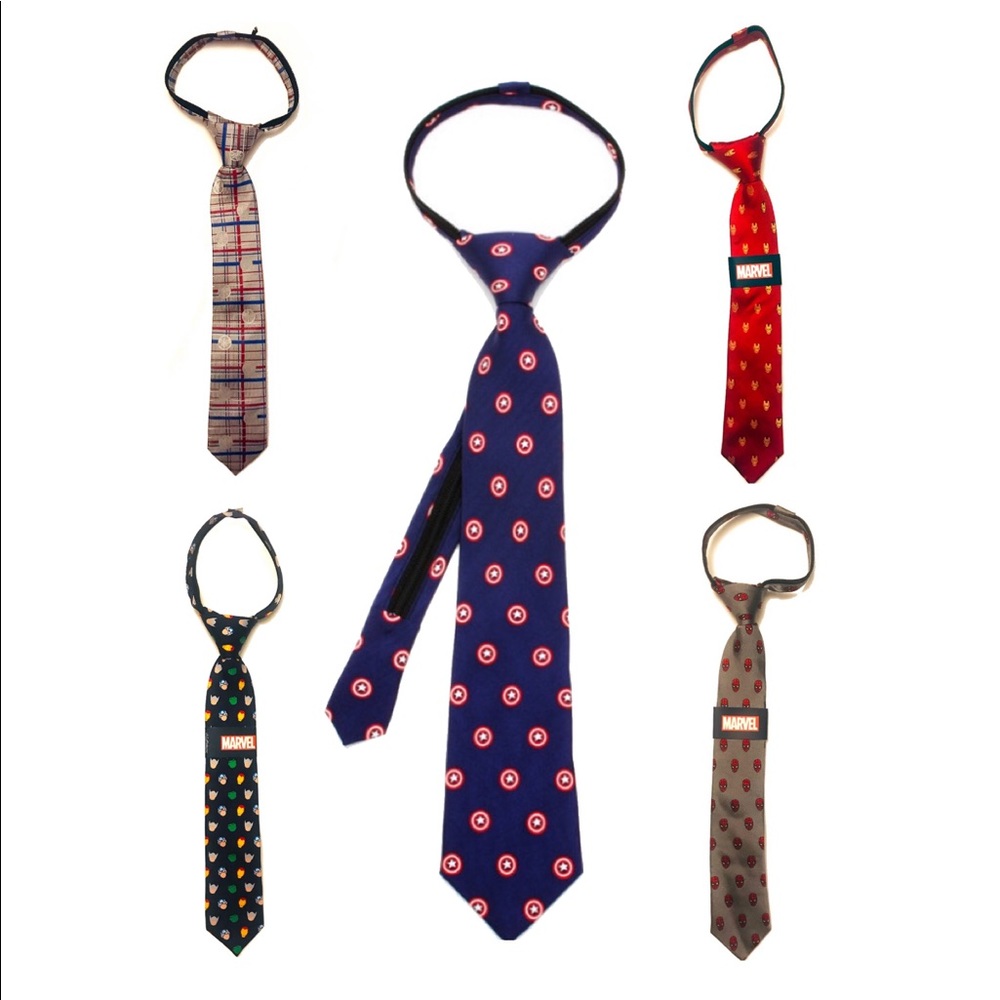 Marvel Comics Avengers: Boys/Kids Silk Zipper Tie